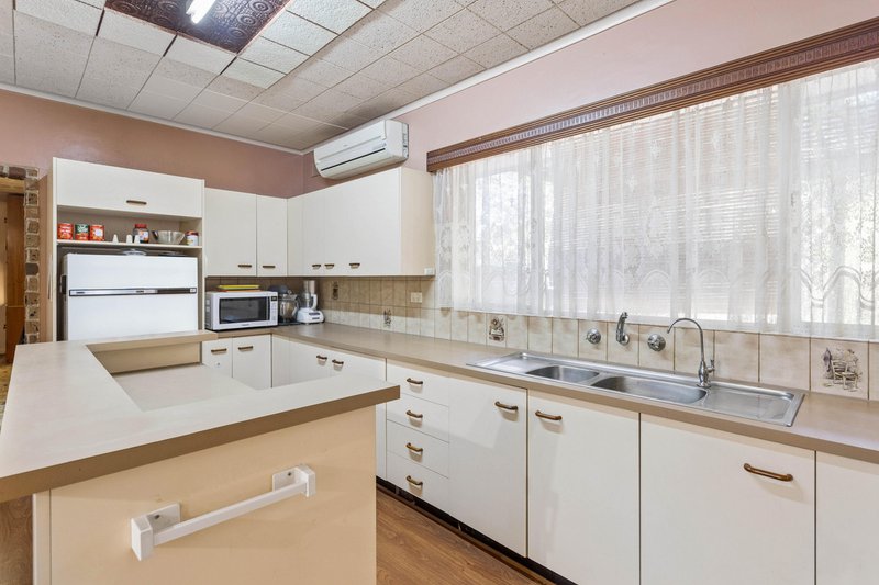 Photo - 71 Pratt Avenue, Pooraka SA 5095 - Image 7