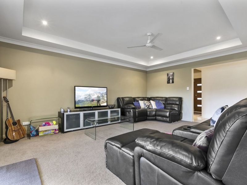 Photo - 71 Prestwick Drive, Twin Waters QLD 4564 - Image 2