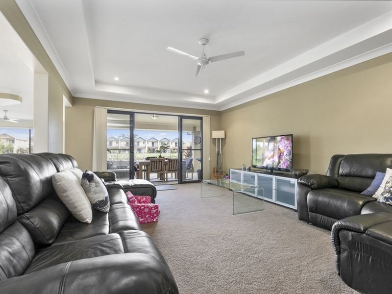 Photo - 71 Prestwick Drive, Twin Waters QLD 4564 - Image 13