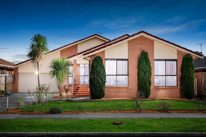 71 Prince Of Wales Avenue, Mill Park VIC 3082