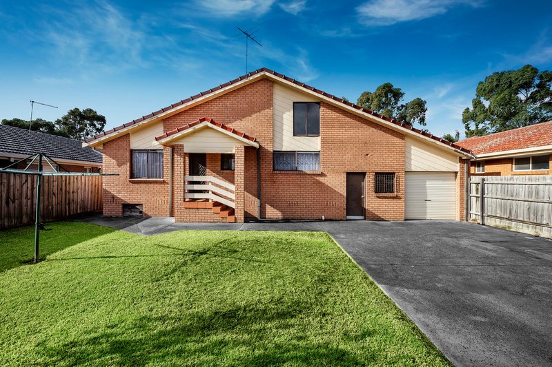 Photo - 71 Prince Of Wales Avenue, Mill Park VIC 3082 - Image 9