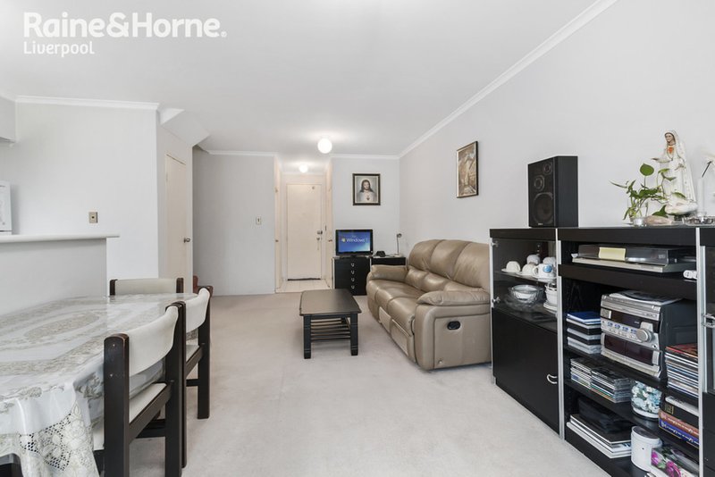 Photo - 7/1 Riverpark Drive, Liverpool NSW 2170 - Image 4