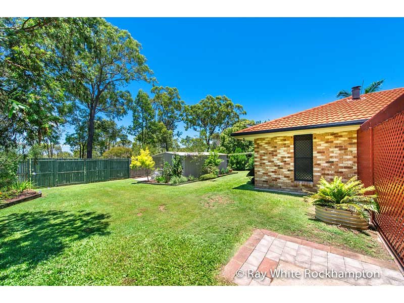 Photo - 71 Rosewood Drive, Norman Gardens QLD 4701 - Image 5