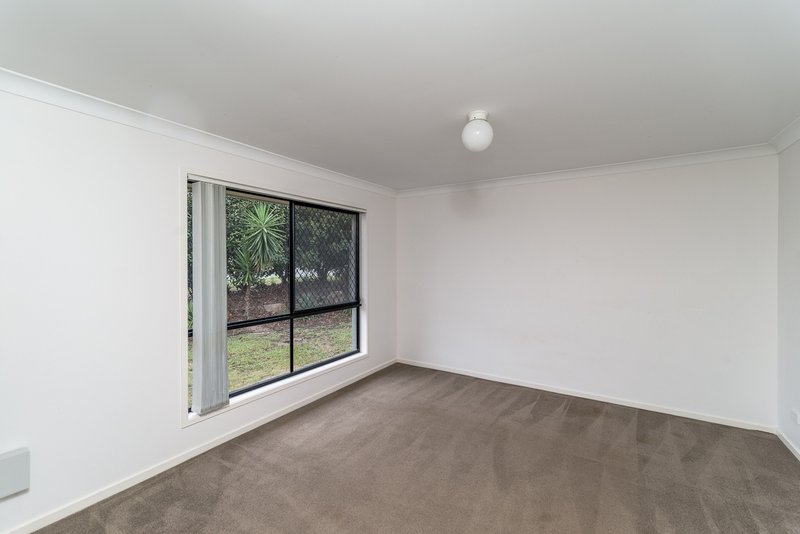 Photo - 71 Serena Drive, Beaudesert QLD 4285 - Image 4