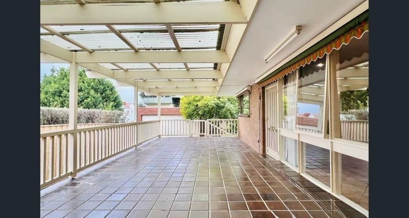 Photo - 71 Sheahans Road, Bulleen VIC 3105 - Image 6