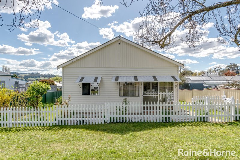 Photo - 71 Spring Street, Crookwell NSW 2583 - Image 1