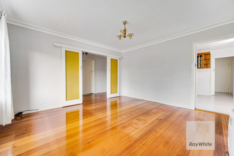 Photo - 71 Spring Street, Tullamarine VIC 3043 - Image 4