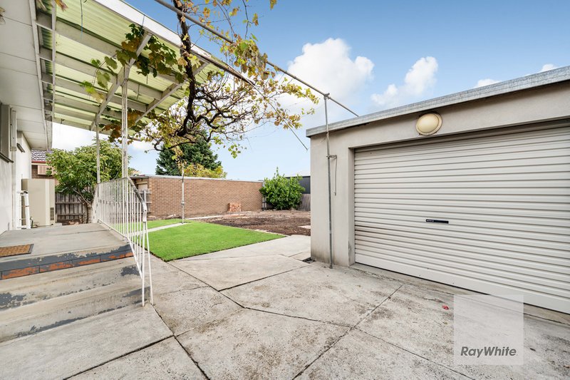 Photo - 71 Spring Street, Tullamarine VIC 3043 - Image 15