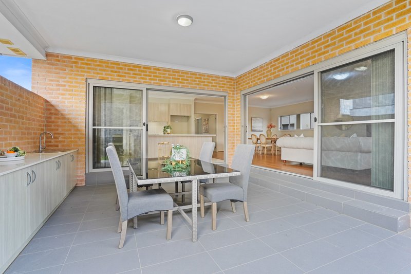 Photo - 71 Springbrook Boulevard, North Kellyville NSW 2155 - Image 11