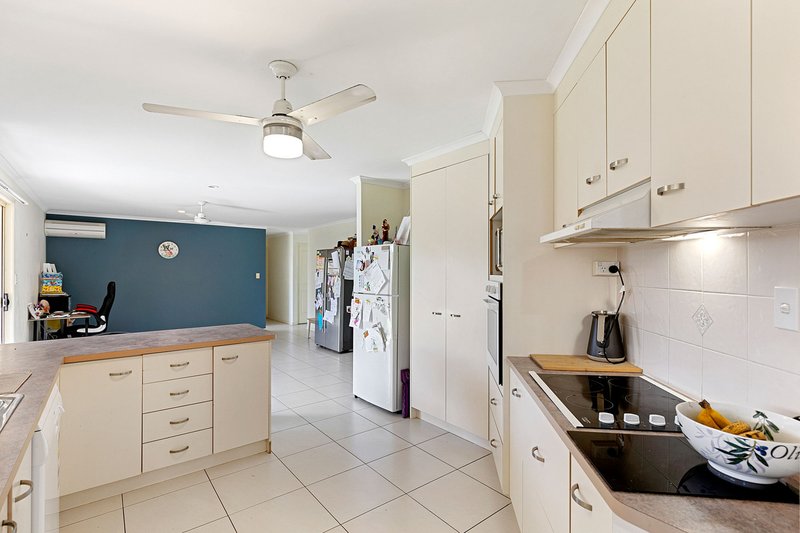 Photo - 71 St Joseph Drive, Urraween QLD 4655 - Image 6