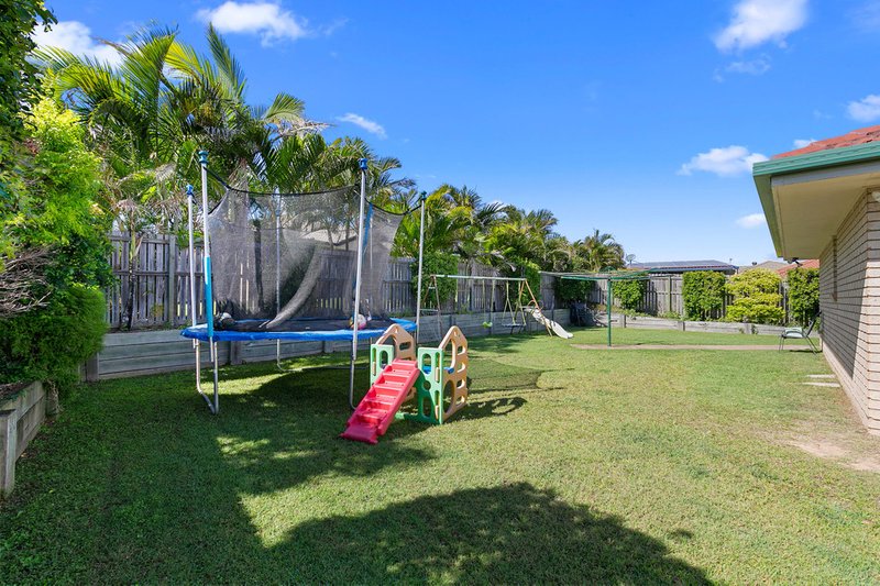 Photo - 71 St Joseph Drive, Urraween QLD 4655 - Image 16