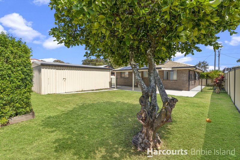 Photo - 71 Sunderland Drive, Banksia Beach QLD 4507 - Image 3