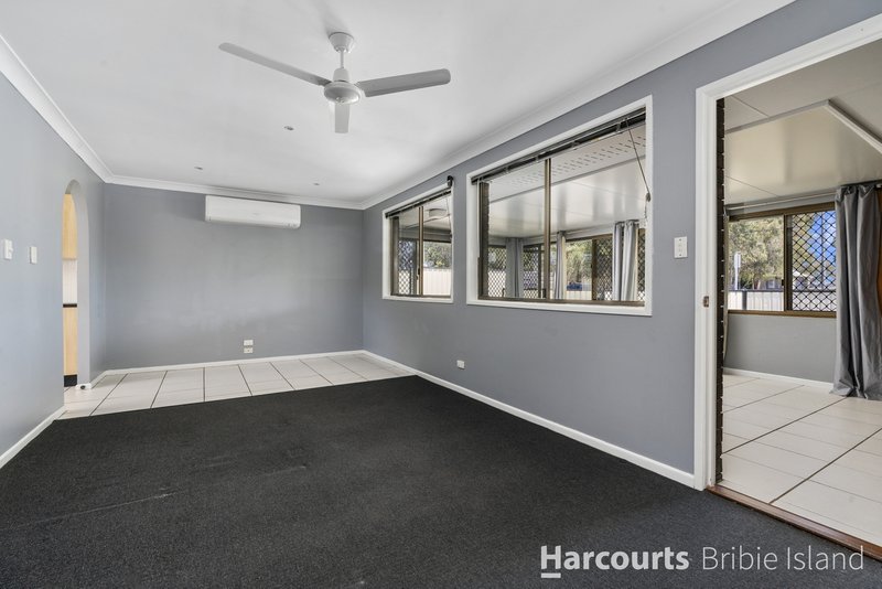 Photo - 71 Sunderland Drive, Banksia Beach QLD 4507 - Image 8