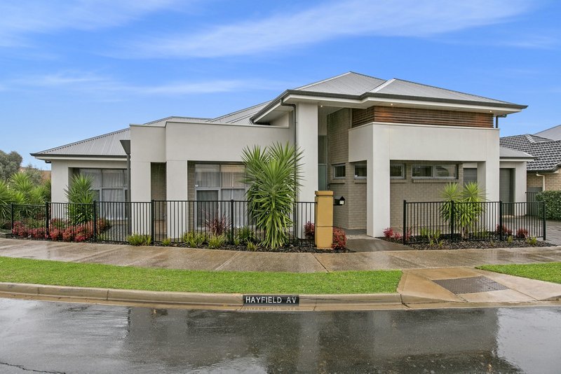 Photo - 71 Swinden Crescent, Blakeview SA 5114 - Image 2