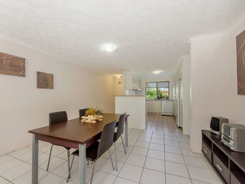 Photo - 7/1 Tallebudgera Drive, Palm Beach QLD 4221 - Image 10