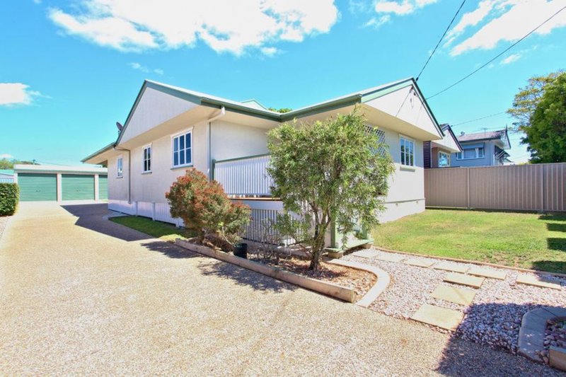 Photo - 71 Thomas Street, Clontarf QLD 4019 - Image 2