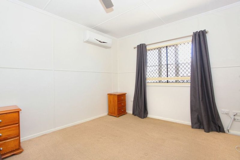 Photo - 71 Thomas Street, Clontarf QLD 4019 - Image 5