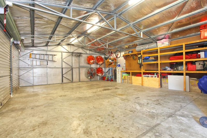 Photo - 71 Thomas Street, Clontarf QLD 4019 - Image 12