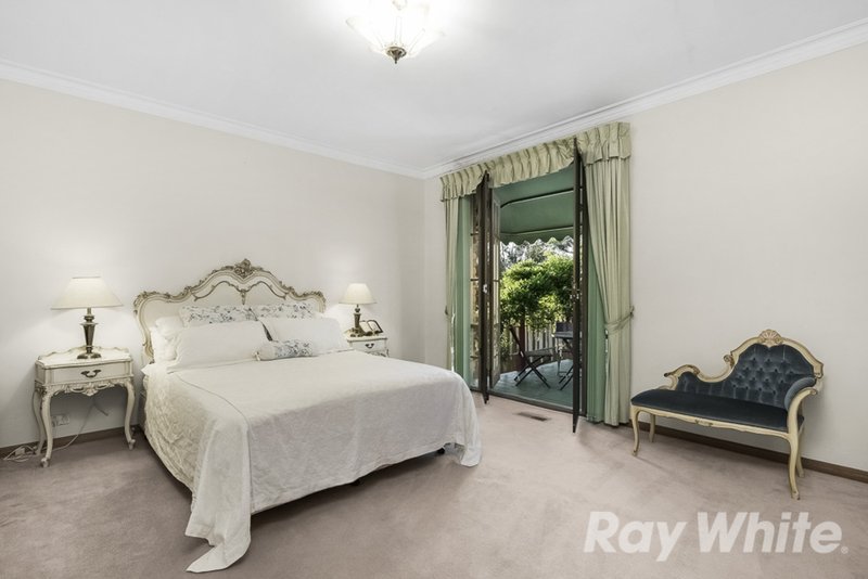 Photo - 71 Timbertop Drive, Rowville VIC 3178 - Image 7