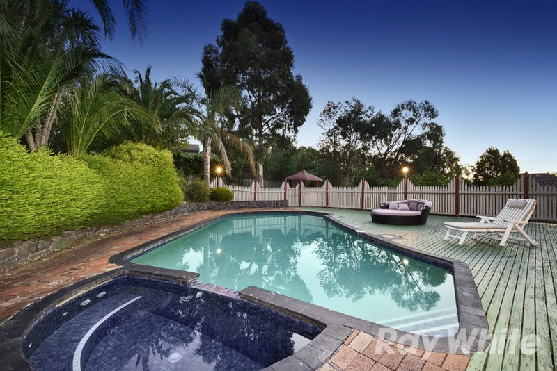 Photo - 71 Timbertop Drive, Rowville VIC 3178 - Image 10