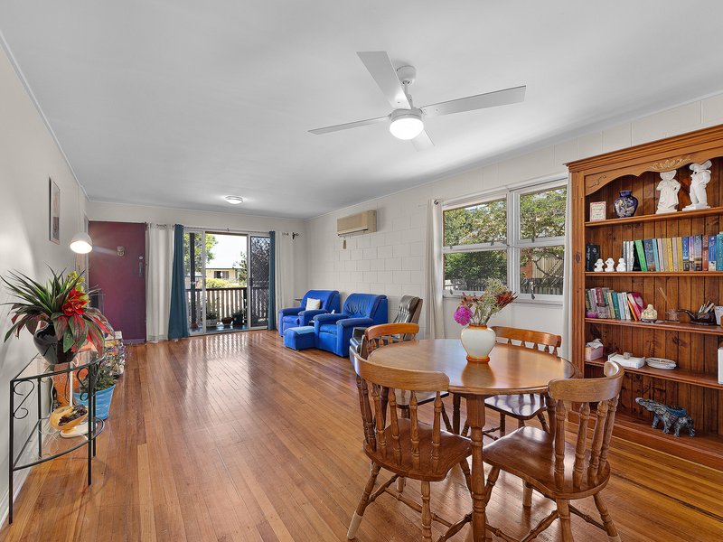 Photo - 71 Toongarra Road, Leichhardt QLD 4305 - Image 4