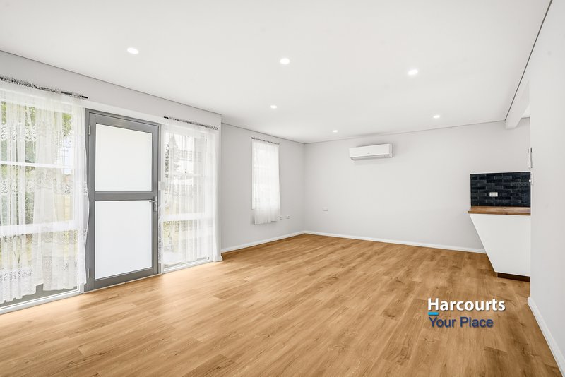 Photo - 71 Torres Crescent, Whalan NSW 2770 - Image 3