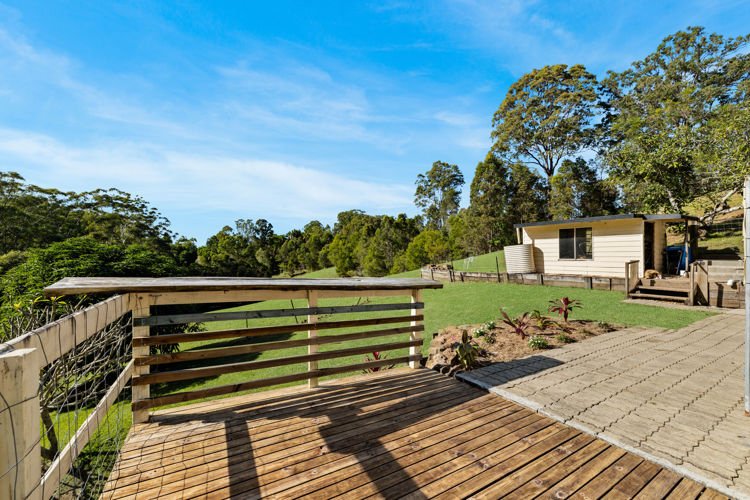 Photo - 71 Towen Mount Road, Towen Mountain QLD 4560 - Image 12