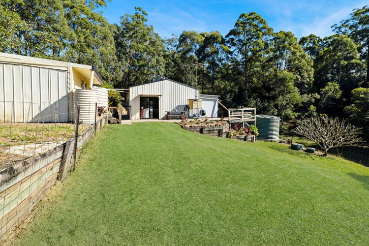 Photo - 71 Towen Mount Road, Towen Mountain QLD 4560 - Image 14