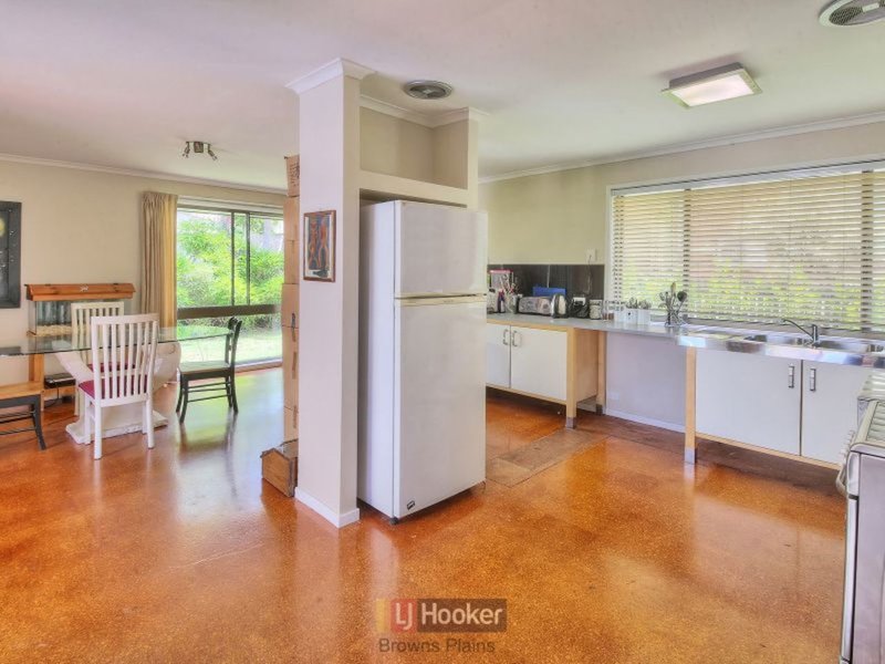 Photo - 71 Vansittart Road, Regents Park QLD 4118 - Image 2