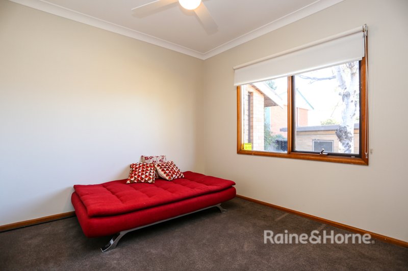 Photo - 71 Violet Street, South Bathurst NSW 2795 - Image 15