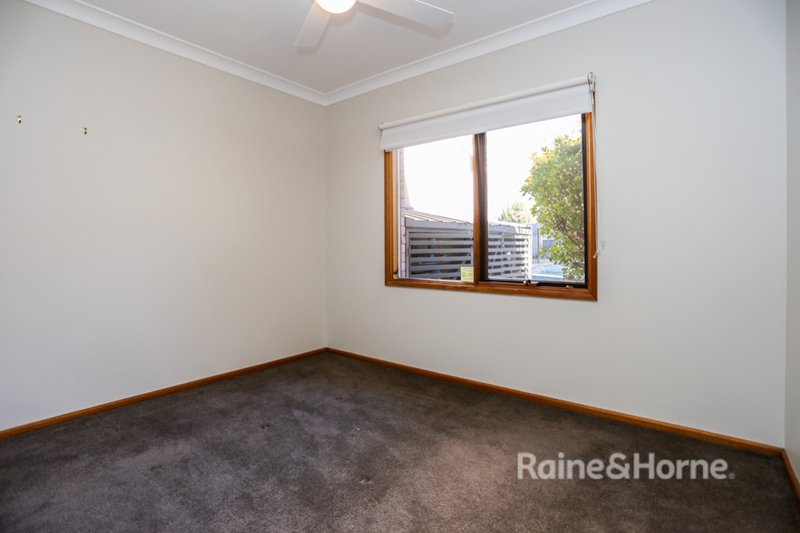 Photo - 71 Violet Street, South Bathurst NSW 2795 - Image 16