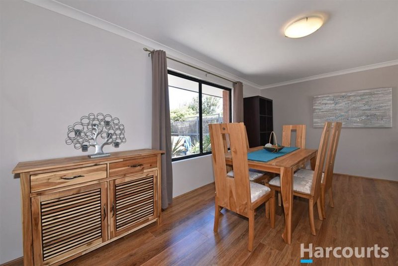 Photo - 71 Viridian Drive, Banksia Grove WA 6031 - Image 4