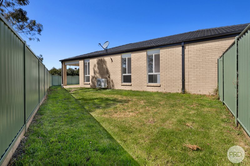 Photo - 71 Waterford Drive, Miners Rest VIC 3352 - Image 15