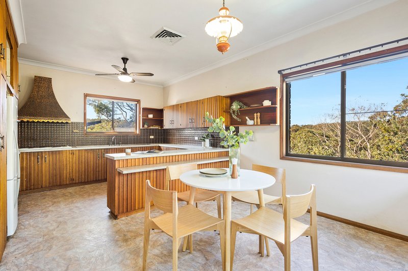 Photo - 71 Waterside Parade, Peakhurst Heights NSW 2210 - Image 6