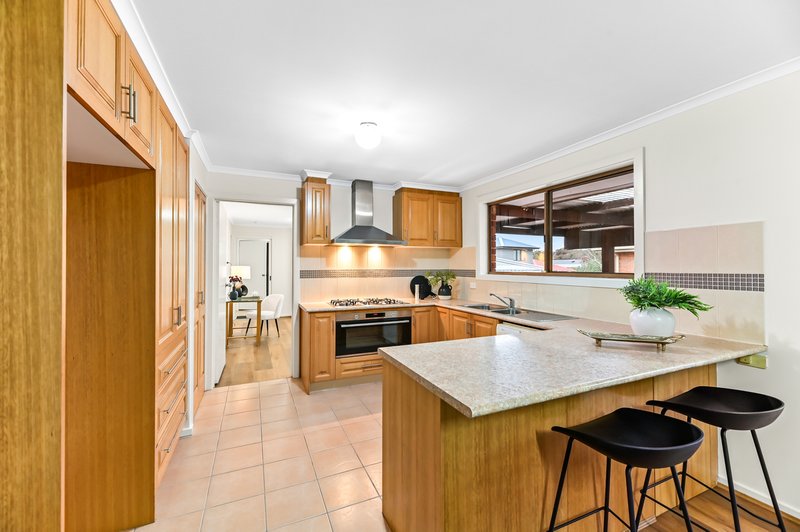 Photo - 71 Wentworth Avenue, Rowville VIC 3178 - Image 6