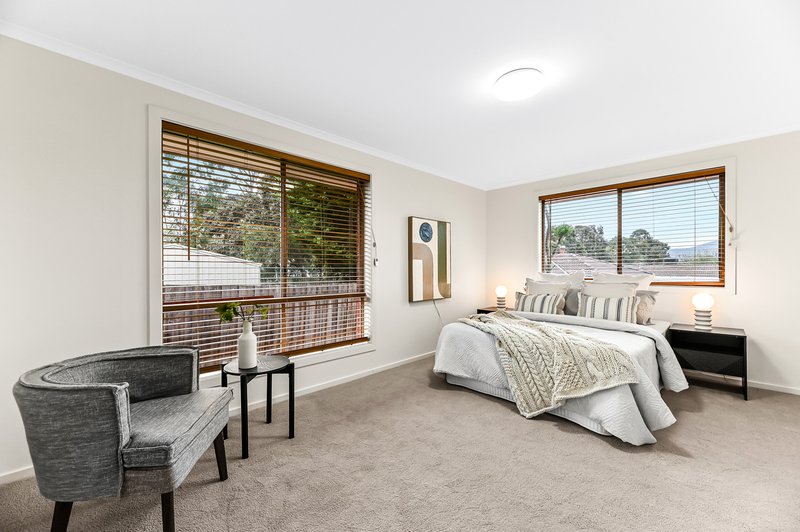 Photo - 71 Wentworth Avenue, Rowville VIC 3178 - Image 10