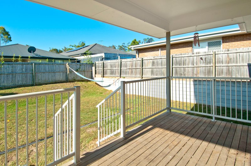 Photo - 71 Willow Rise Drive, Waterford QLD 4133 - Image 5