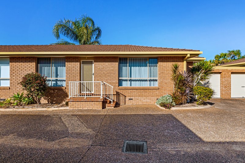 Photo - 7/10-12 Lake Street, Budgewoi NSW 2262 - Image 10