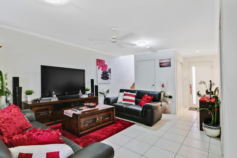 Photo - 7/10-12 Norman Avenue , Maroochydore QLD 4558 - Image 2