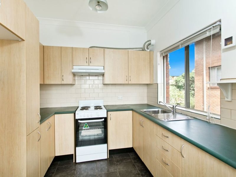 Photo - 7/10-12 Queens Road, Brighton-Le-Sands NSW 2216 - Image 2