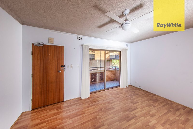 Photo - 7/10-14 Queens Avenue, Parramatta NSW 2150 - Image 2