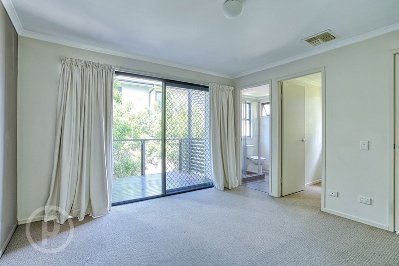 Photo - 7/10 Christensen Street, Yeronga QLD 4104 - Image 6