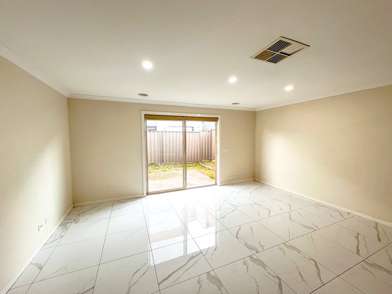 Photo - 7/10 Duncan Road, Lalor VIC 3075 - Image 6