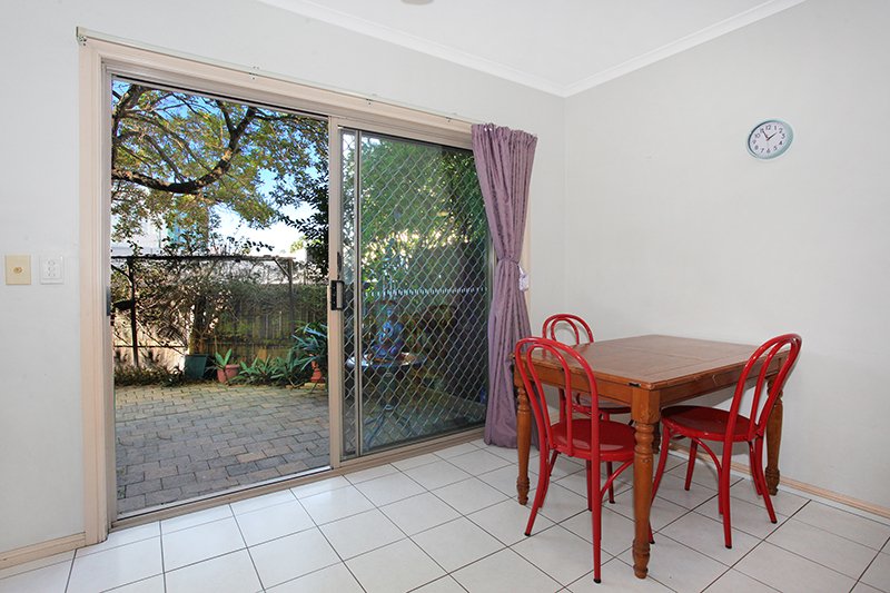 Photo - 7/10 Mungar Street, Maroochydore QLD 4558 - Image 6