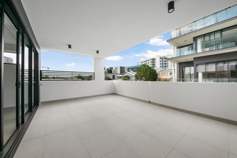 Photo - 7/10 O'Connell Street, West End QLD 4101 - Image 7