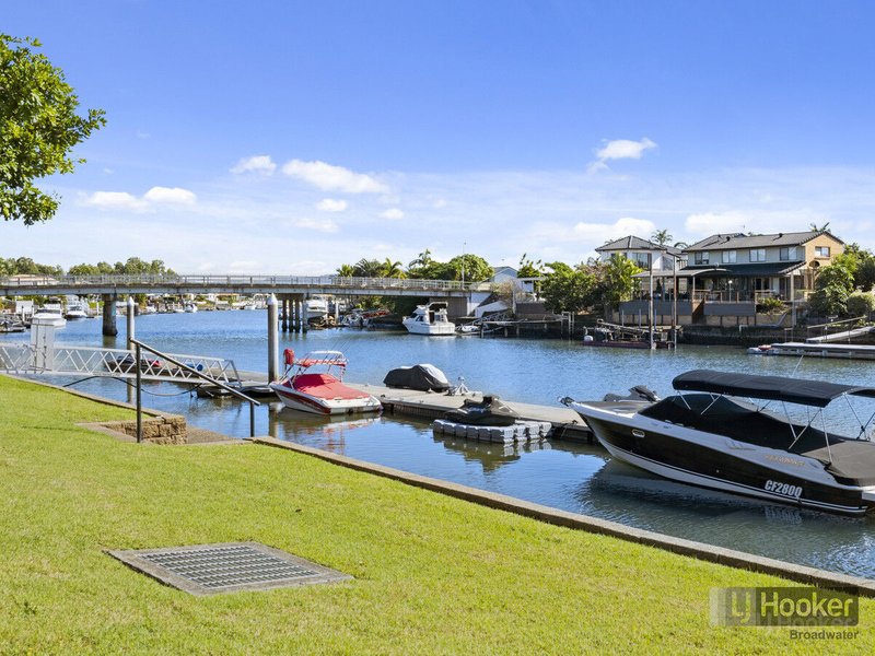 Photo - 7/100 Morala Avenue, Runaway Bay QLD 4216 - Image 4