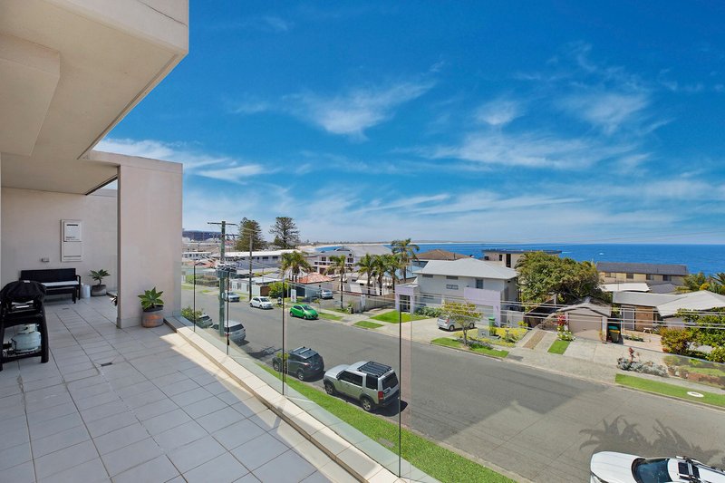 Photo - 7/101-103 Ocean Parade, The Entrance NSW 2261 - Image 2