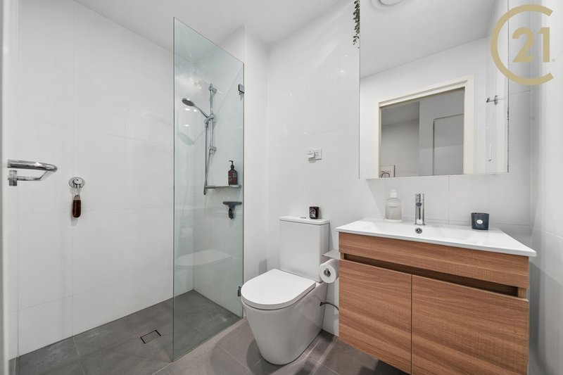 Photo - 710/12 Stanley Street, Kogarah NSW 2217 - Image 7