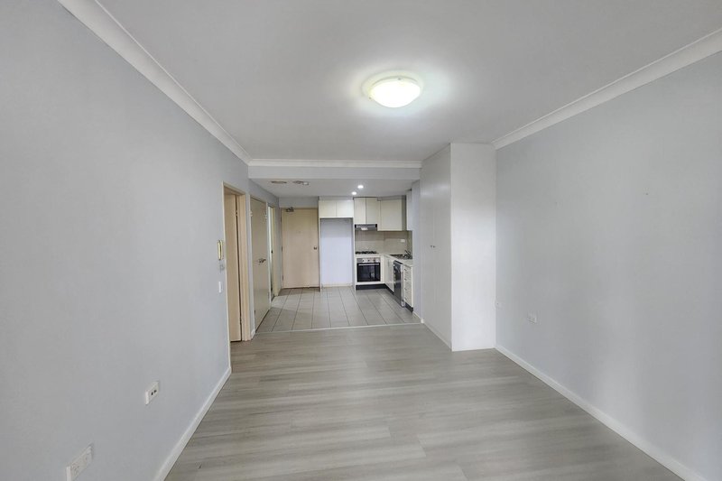 Photo - 7/102-106 Railway Terrace, Merrylands NSW 2160 - Image 3