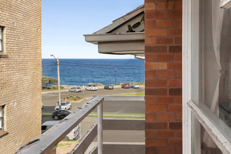 Photo - 7/102 Marine Parade, Maroubra NSW 2035 - Image 2